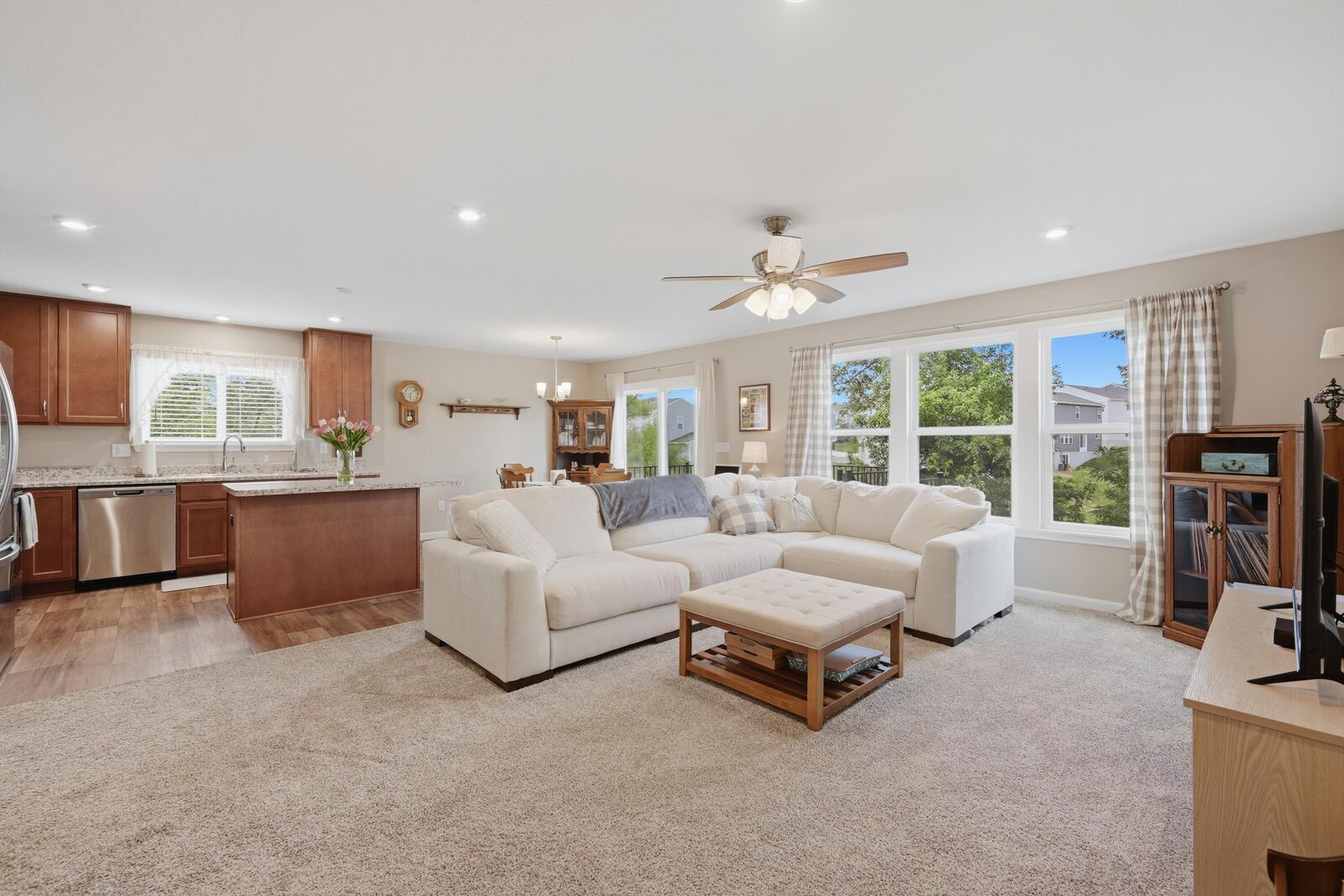 Property Photo:  2356 John James Court  KY 41048 