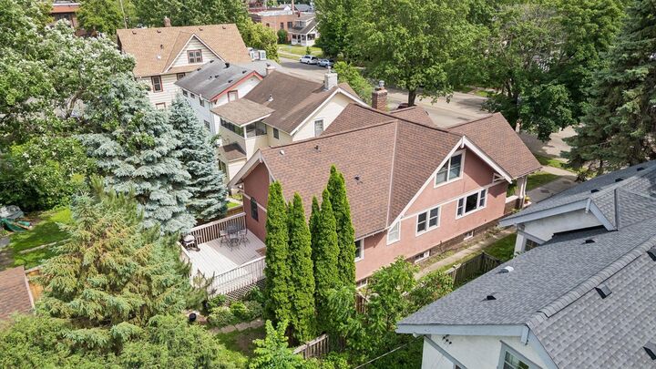 Property Photo:  1377 Grand Avenue  MN 55105 