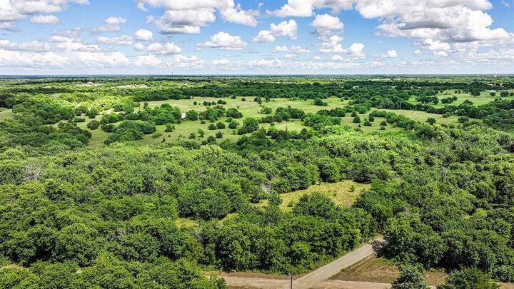 Property Photo: 5 County Road 1104 TX 75423