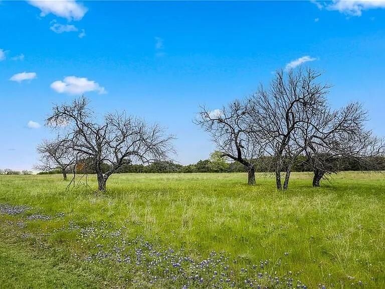 Property Photo: 17157 Woodway Drive TX 76692