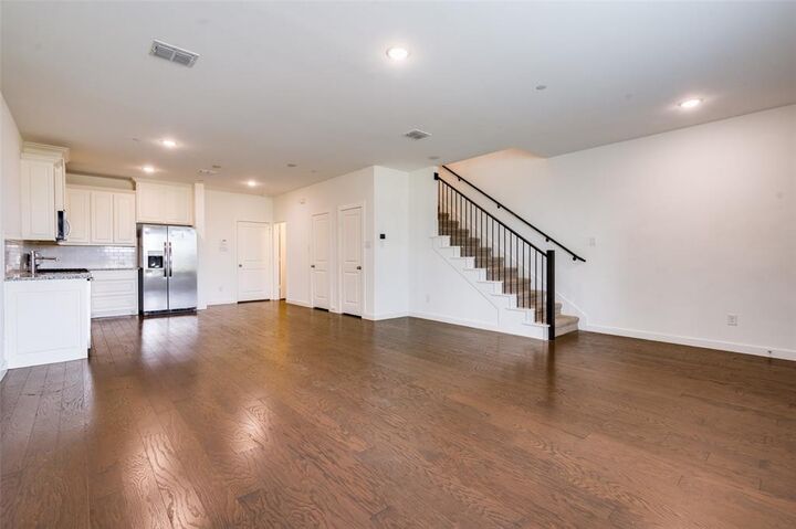 Property Photo: 1719 Dalhart Road TX 75075