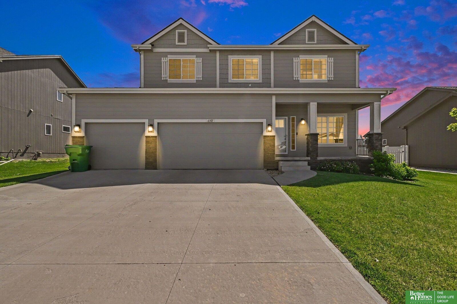 Property Photo:  6307 N 169th Street  NE 68116 