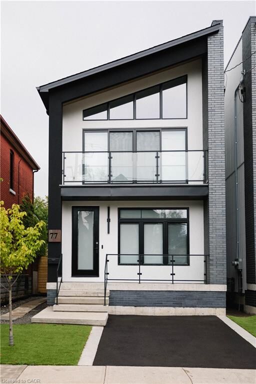 Property Photo:  85 Melbourne Street  ON L8P 2A5 