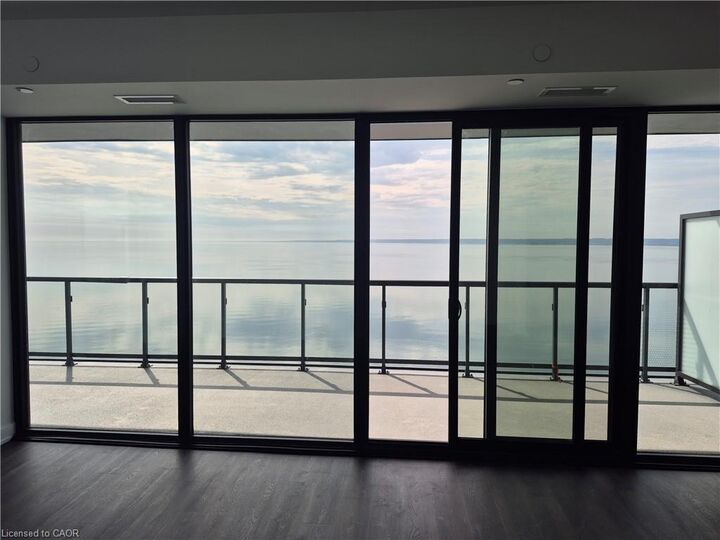 Property Photo: 2075 Lakeshore Road 1904 ON L7R 1E2