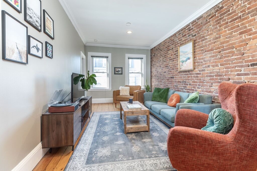 Property Photo: 192 W 5th 2 MA 02127