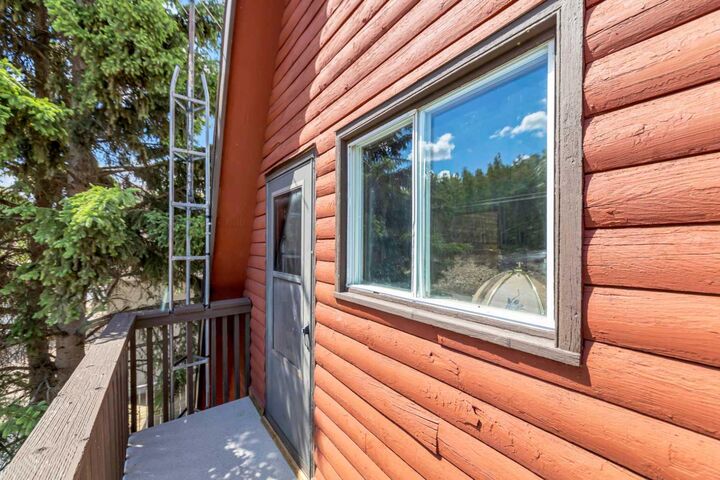 Property Photo:  113 2 Avenue  SK S0M 1L0 