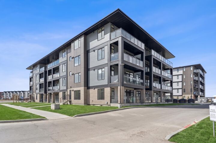 3700 Seton Avenue SE 3402 — photo 1