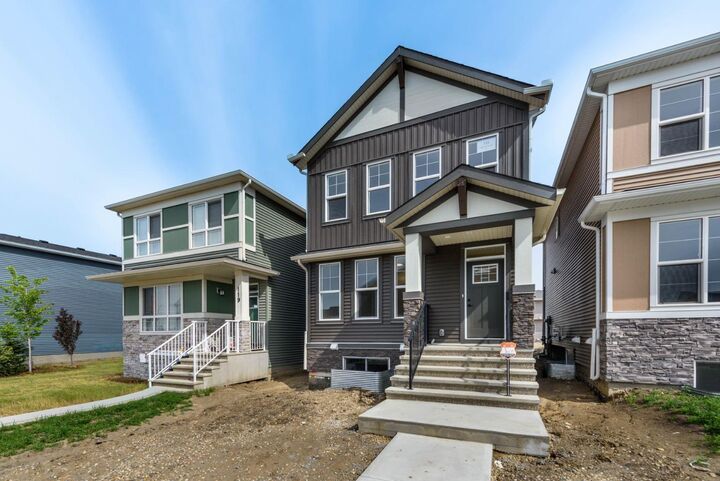 Property Photo:  115 Huxland Road NE  AB T2A 5Z9 