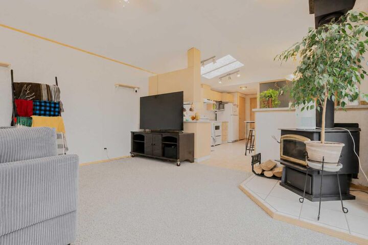 Property Photo:  9510 108A Avenue  AB T8X 5B6 