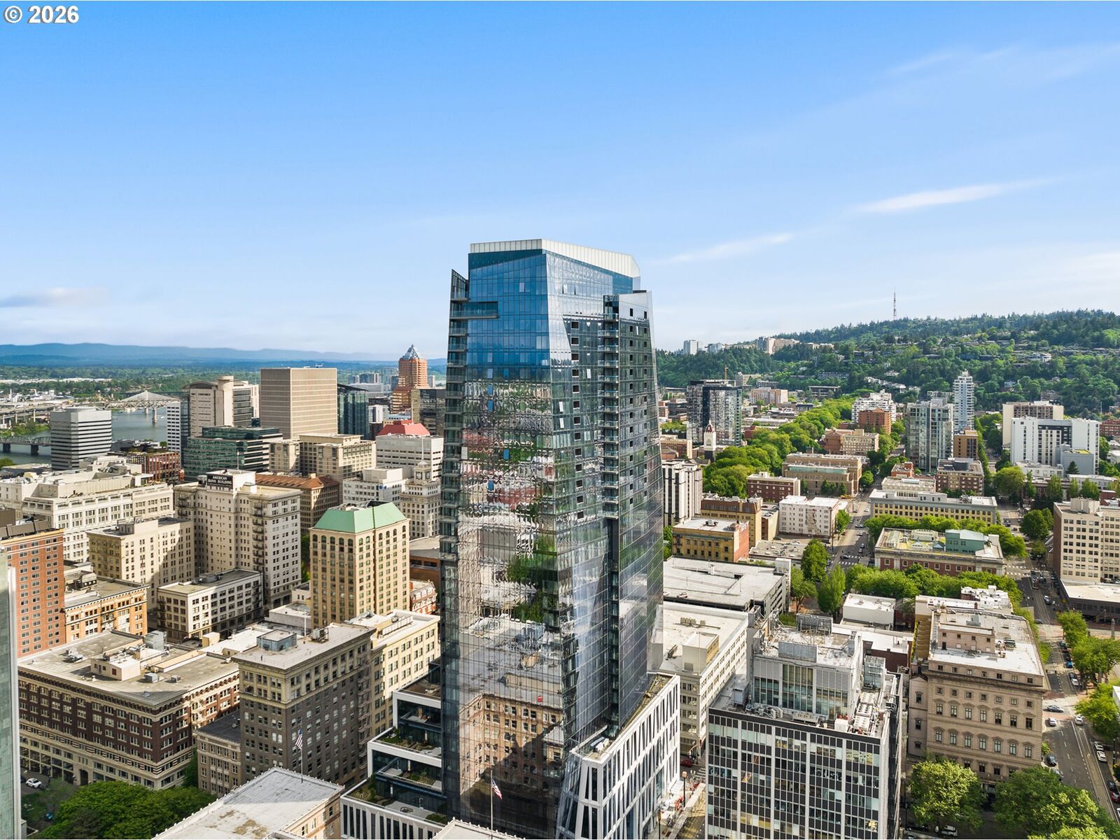 Property Photo: 550 SW 10th Ave 2909 OR 97205