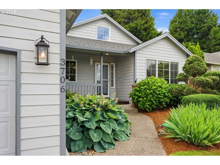Property Photo:  3706 NW 32nd Ave  WA 98607 