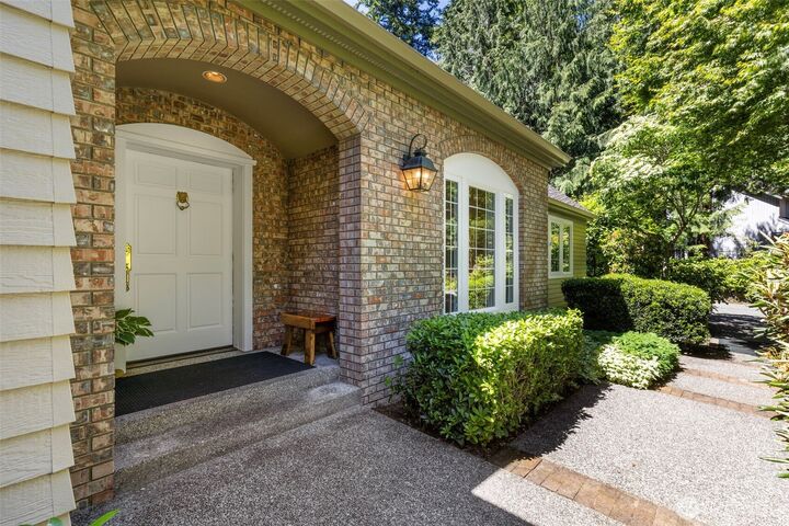 Property Photo:  203  Baycliff Drive  WA 98368 