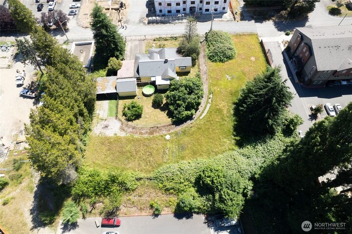 Property Photo:  423  Franz Anderson Road SE  WA 98501 