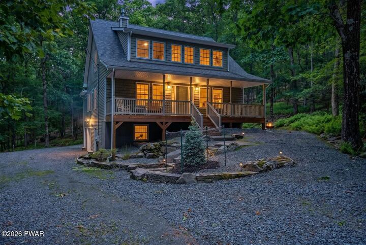 Property Photo:  113 Oriole Place  PA 18435 