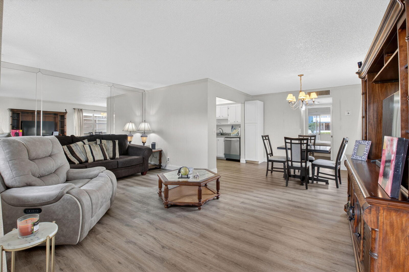 Property Photo: 111 Normandy Lane FL 33484