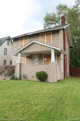 Property Photo:  256 W Montana Street  MI 48203 