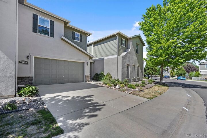 Property Photo: 11869 E Maplewood Avenue CO 80111