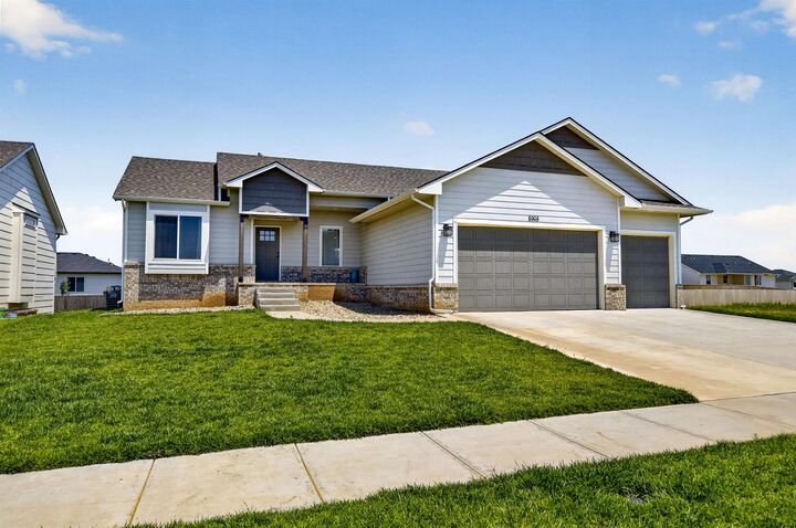 Property Photo:  5104 W 46th St S  KS 67215 