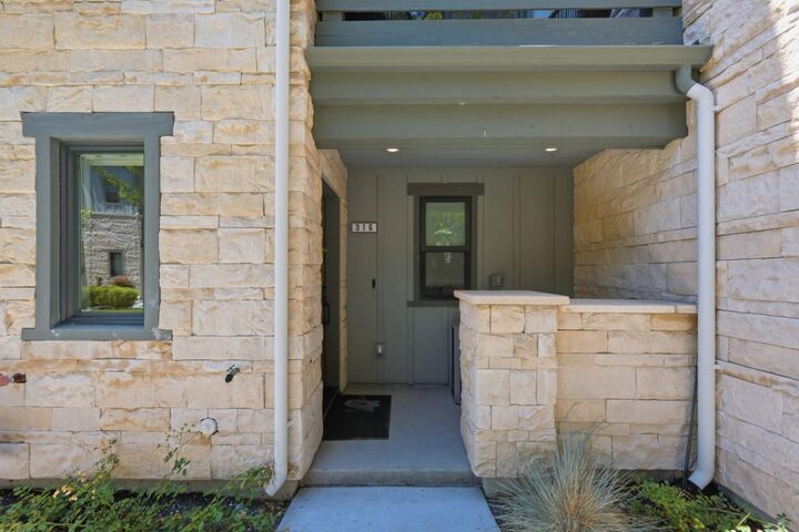 Property Photo: 316 Scarlett Terrace CA 94043