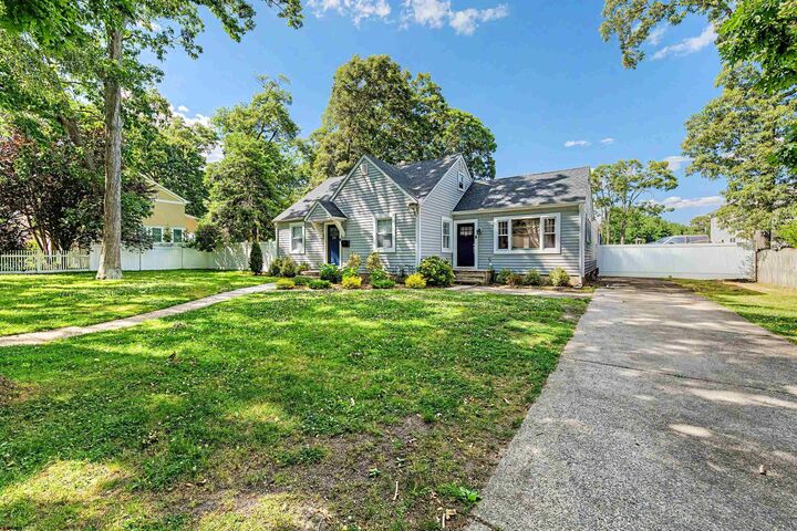 Property Photo:  214 Davis Ave  NJ 08221 