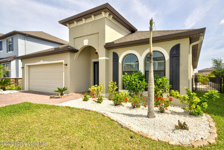 Property Photo:  4499 Alligator Flag Circle  FL 32904 