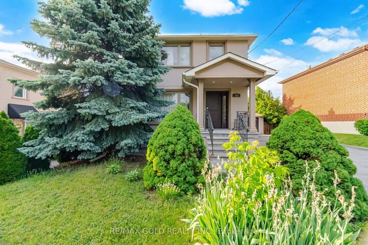 352 Maple Leaf Drive — photo 1