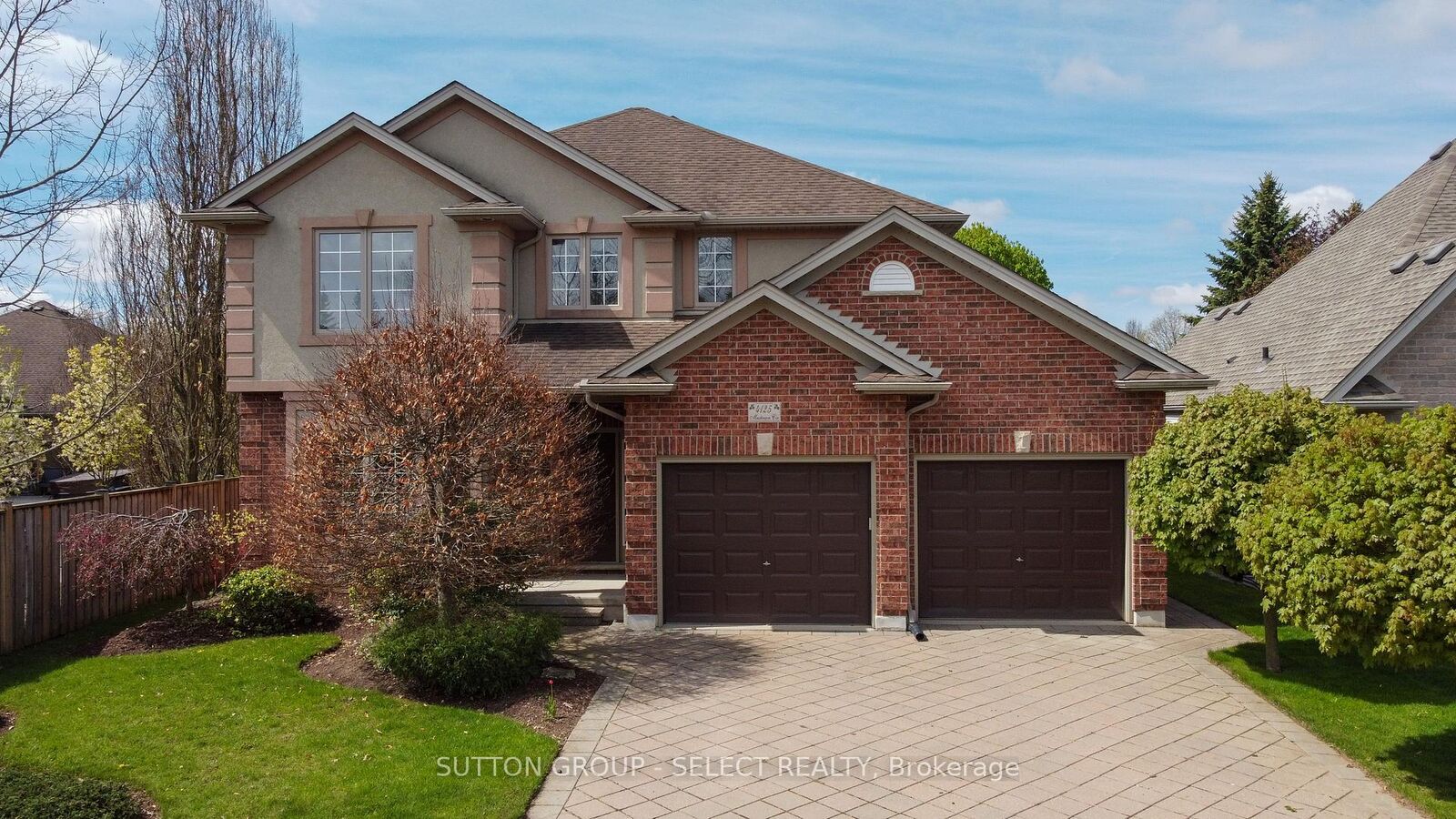 Property Photo: 4125 Masterson Circle ON N6P 1T3