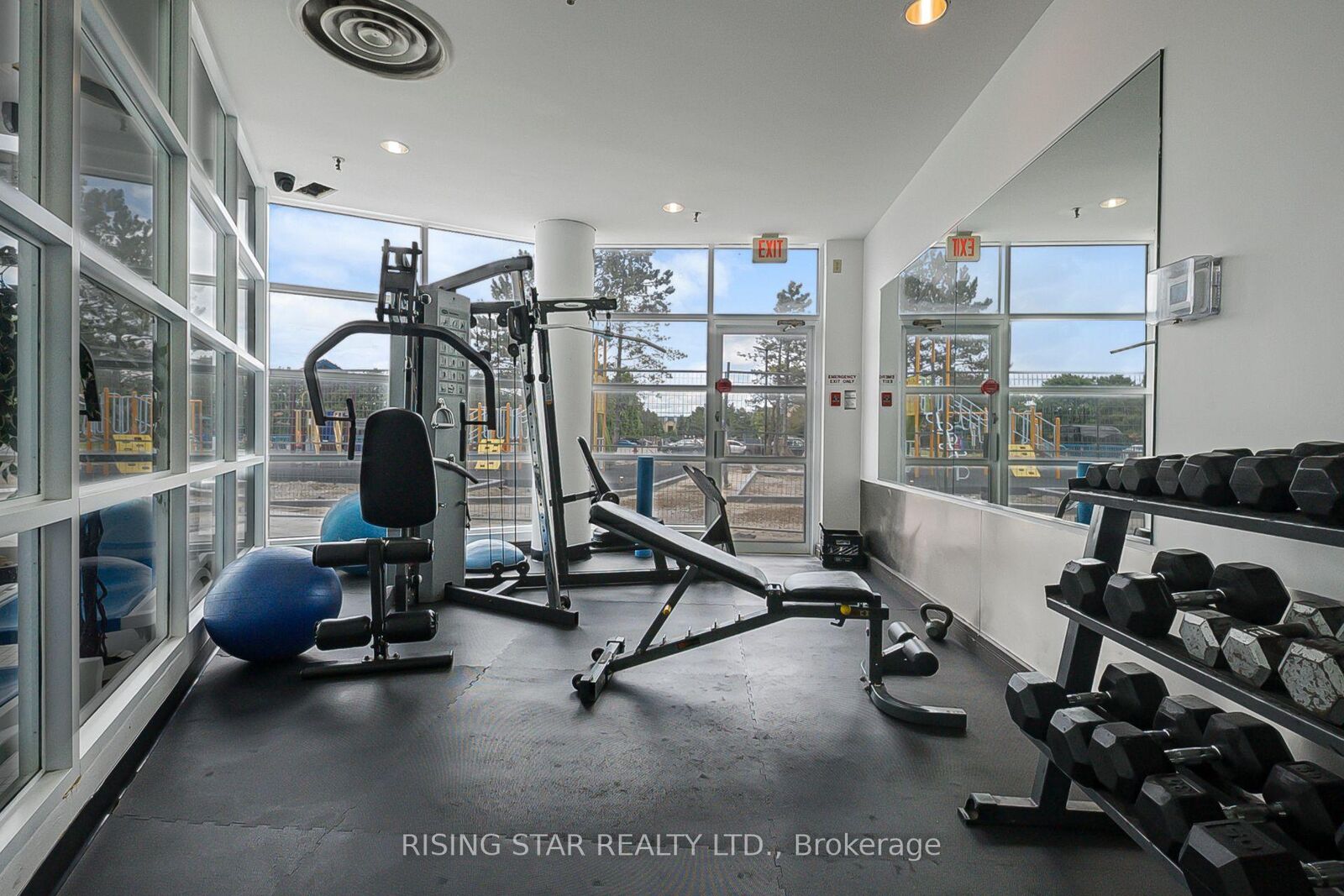 Property Photo: 35 Trailwood Drive 311 ON L4Z 3L6