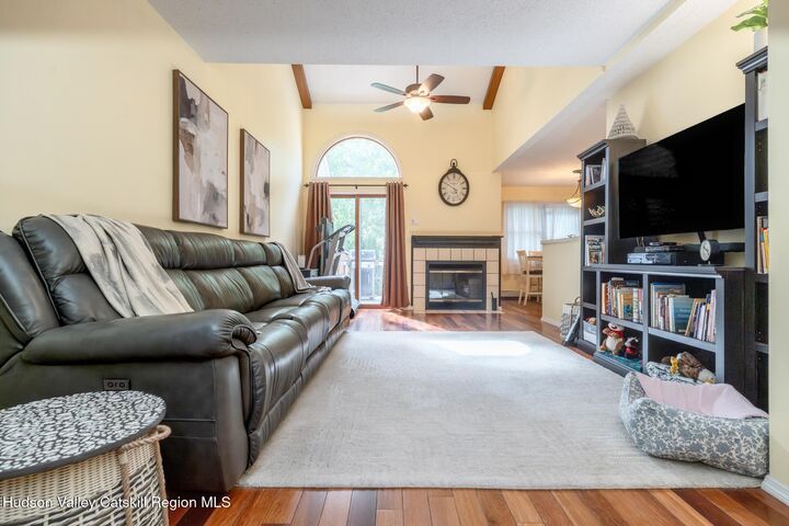 Property Photo:  42 Red Maple  NY 12477 