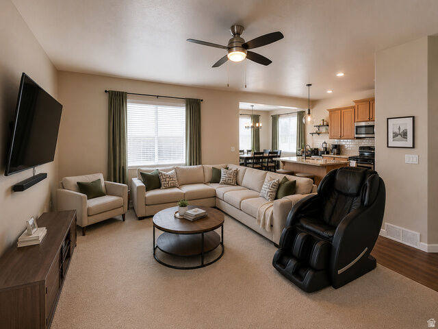 Property Photo: 149 E Crescent Pine Ln UT 84070