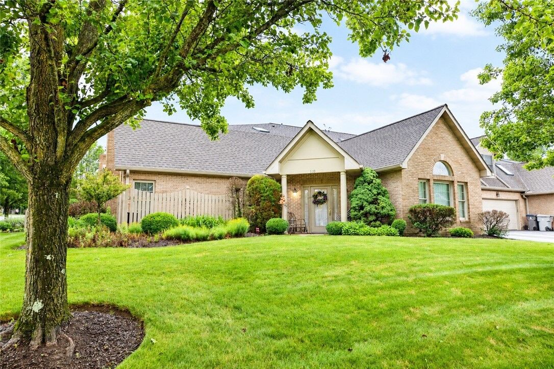 Property Photo:  110 Evergreen Dr  PA 15317 