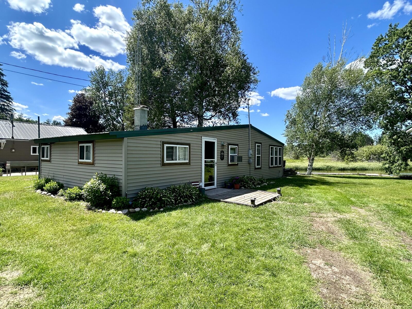 Property Photo: 9312 Elizabeth Road MI 48629