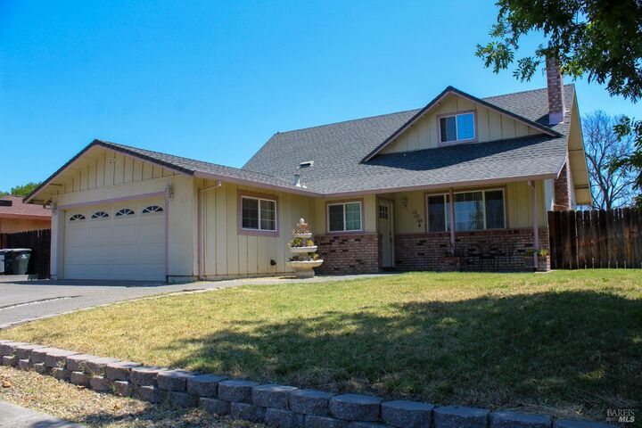 Property Photo:  109 Kearney Way  CA 95687 