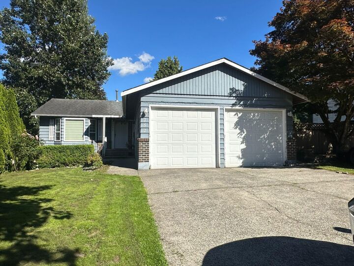 3752 Harwood Cr Crescent — photo 1