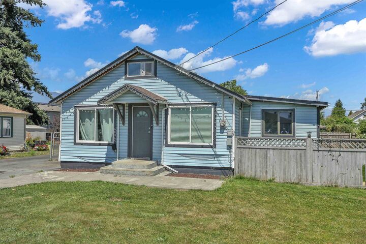 Property Photo: 46045 Fifth Avenue BC V2P 1M6
