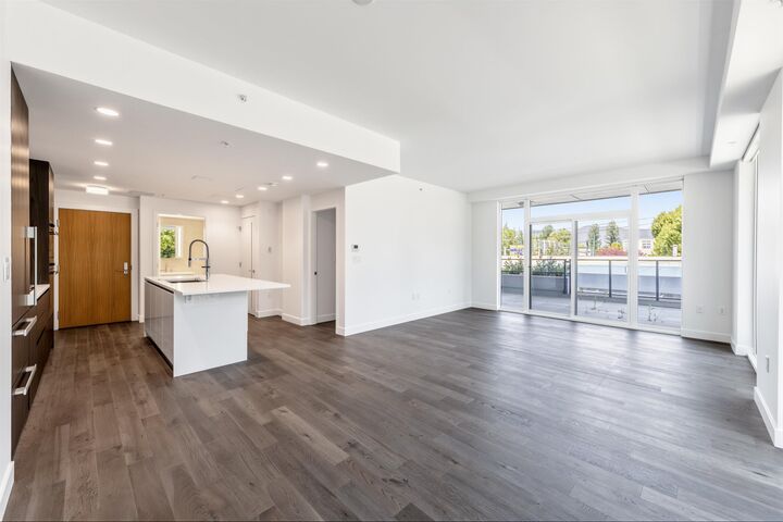 Property Photo: 2888 Arbutus Street 204 BC V6J 0J1