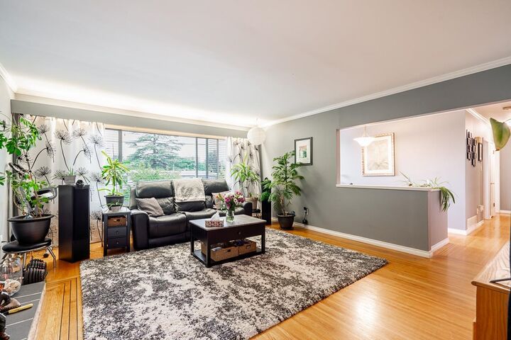 Property Photo: 12528 Pinewood Crescent BC V3V 2L5