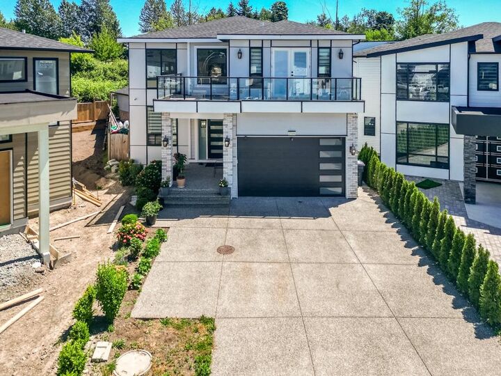 Property Photo: 2546 Terminal Court BC V4X 0C4