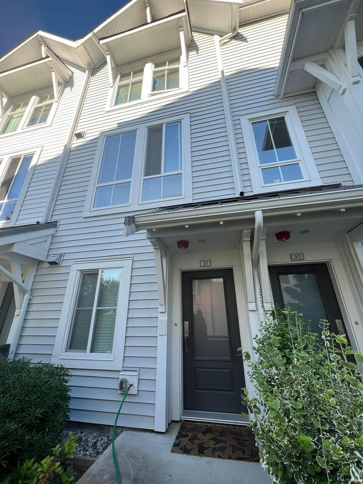 4638 Orca Way 31 — photo 1