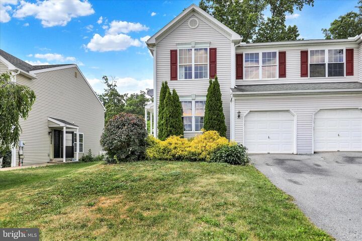 Property Photo: 1056 Alexander Drive PA 19560