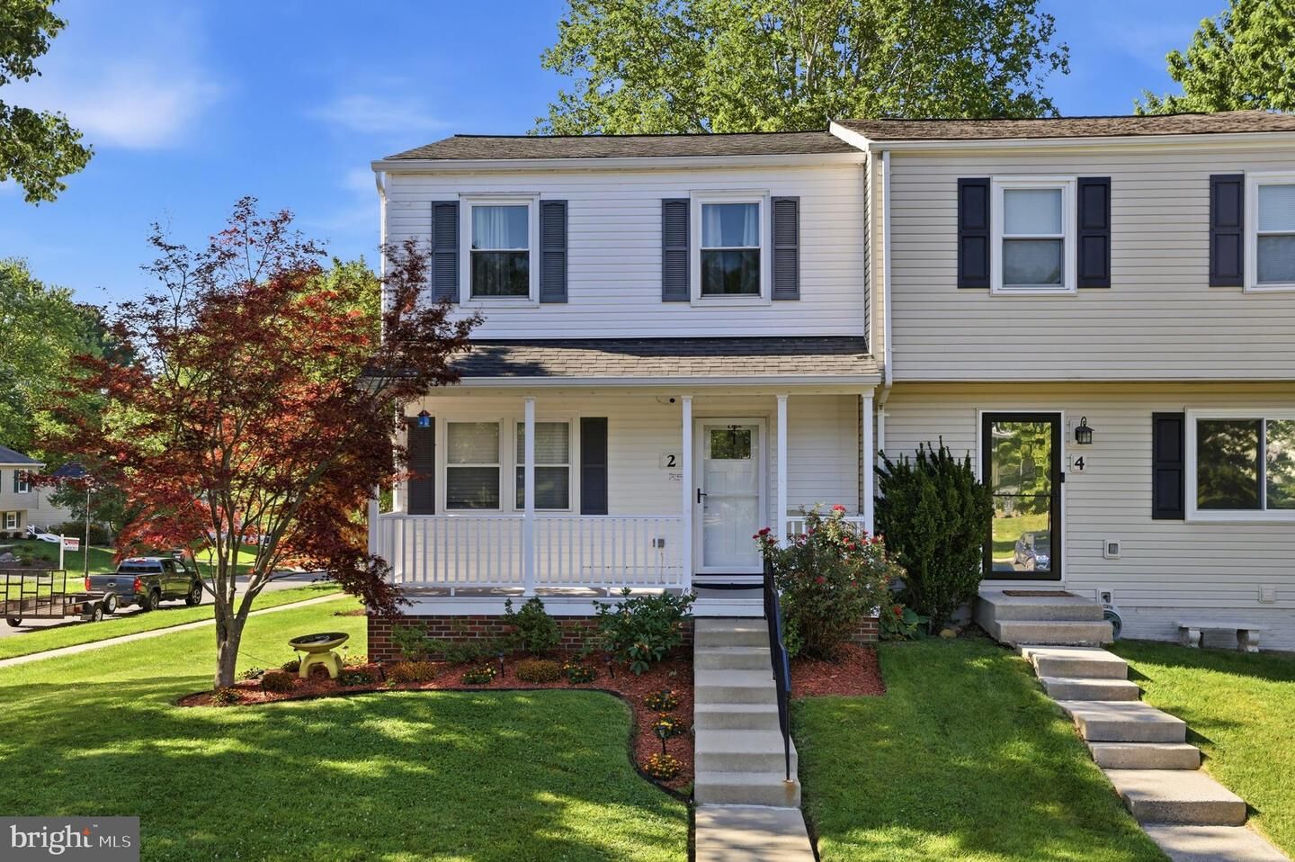 Property Photo:  2 Bush Hill Court  MD 20882 