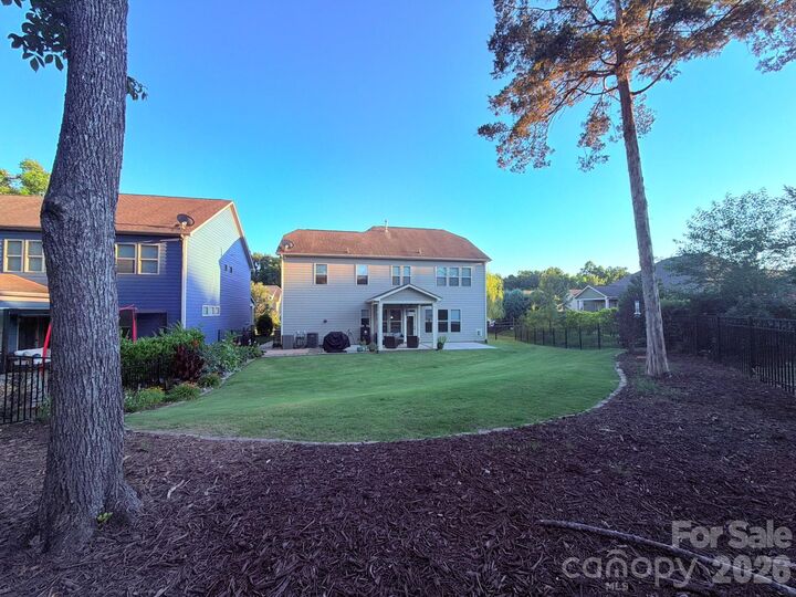 Property Photo: 2105 Kinder Oak Drive NC 28079