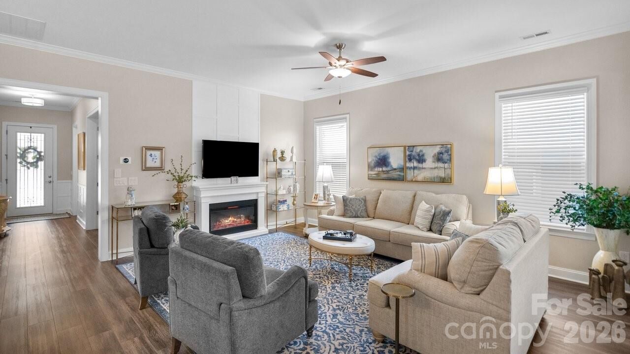 Property Photo: 5099 Looking Glass Trail NC 28037