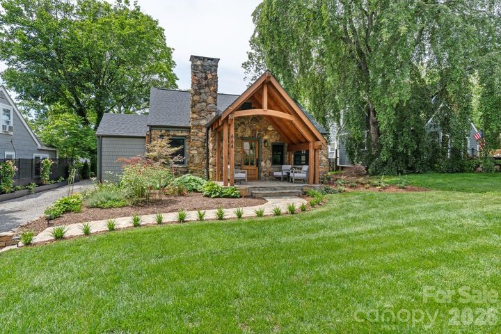 Property Photo: 664 Lakeshore Drive NC 28804