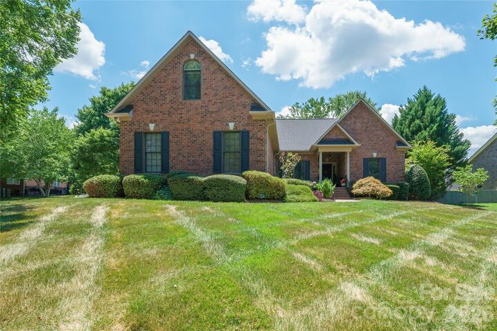 Property Photo: 314 River Birch Circle NC 28115