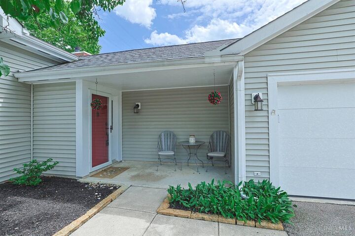 Property Photo:  5270 Bay Pointe Drive  OH 45040 