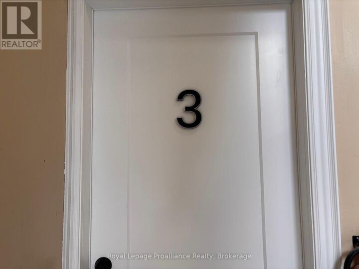 Property Photo: 169 Hazlitt Street 3 ON K9H 1L8