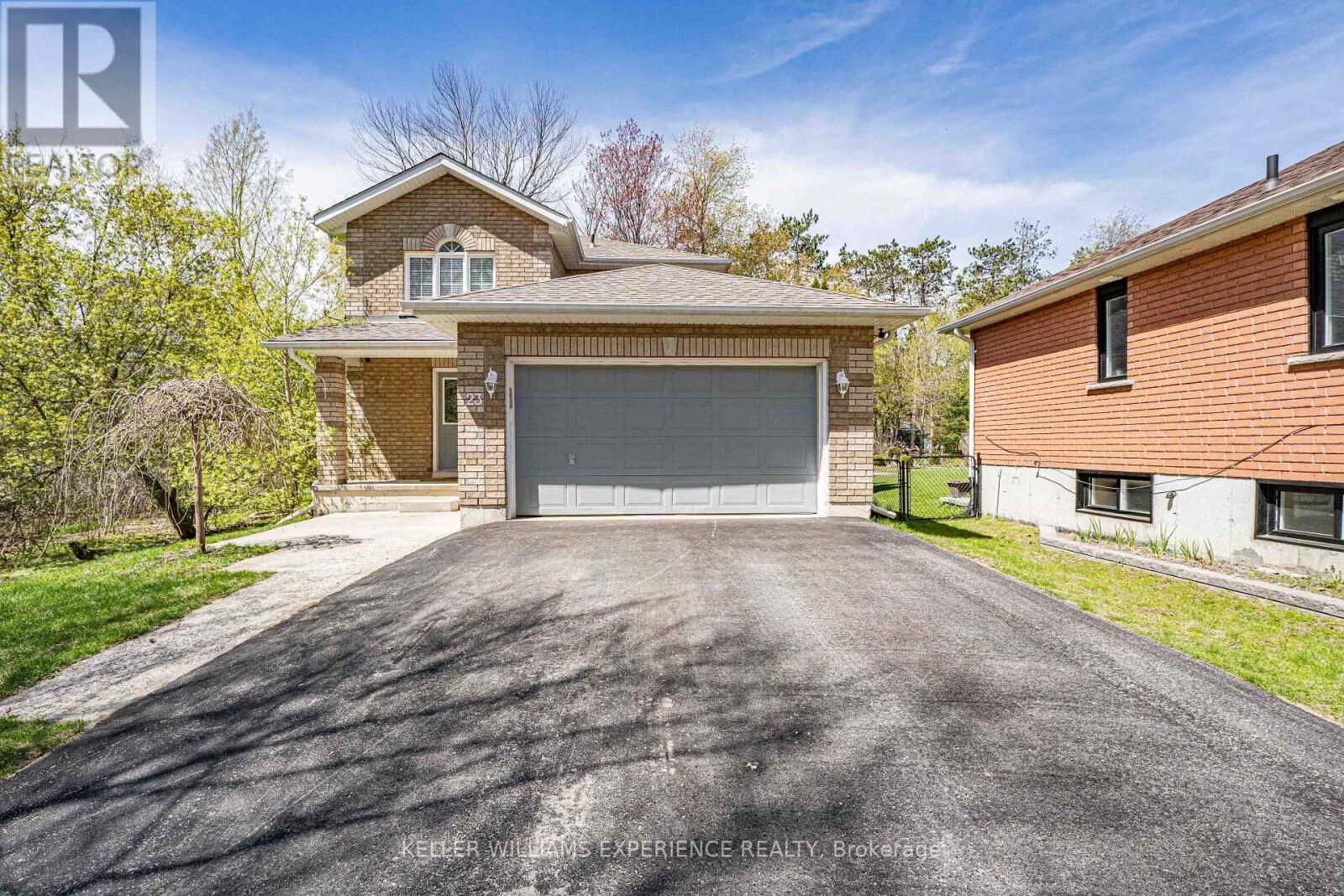 Property Photo:  23 Burbank Circle  ON L0M 1J0 