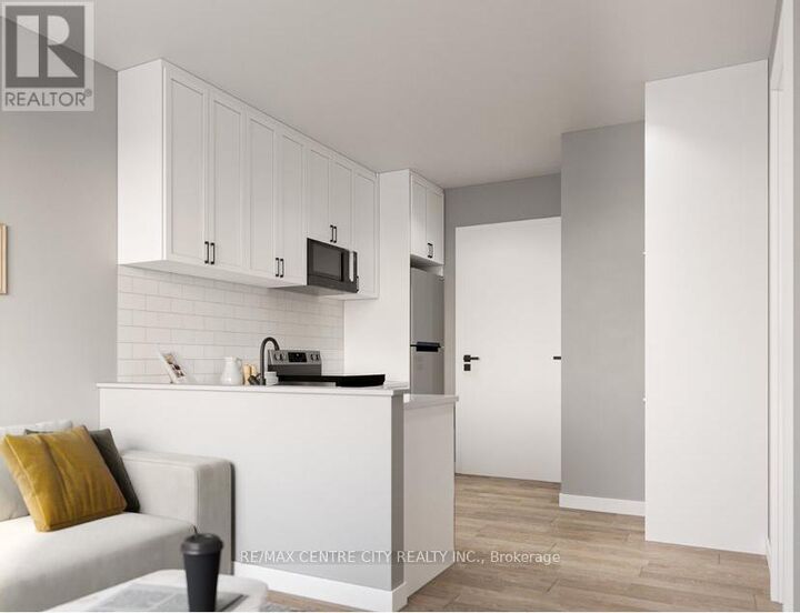 Property Photo:  400 Scenic Drive North 12  ON N5Z 3A8 