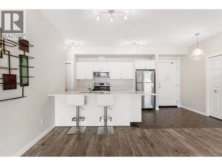 Property Photo: 3550 Woodsdale Road 303 BC V4V 1Y9
